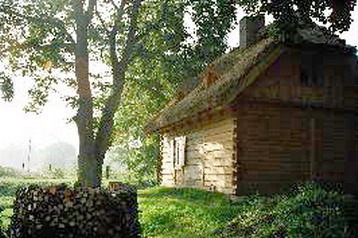 Poljska Chata Kazimierz Dolny, Eksterier